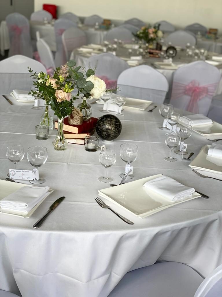 Une table dressée pour un mariage chez Team Square